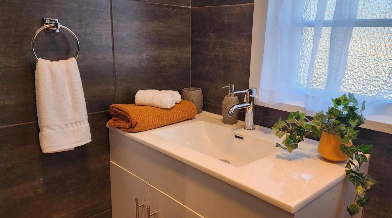 Villa Whitehaven House Lawrence Esterno foto